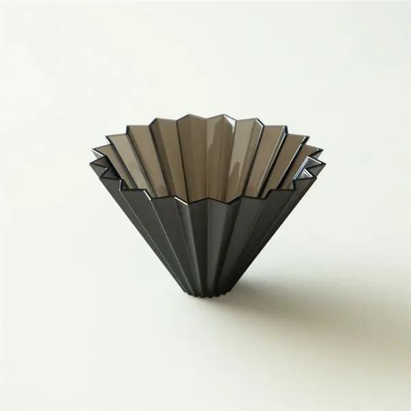 Origami Air Plastic Dripper M Black